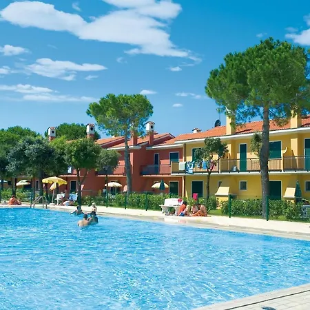 Villaggio Michelangelo - Lemene Bibione Exterior foto